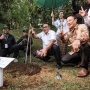Menteri LH Soroti Ekowisata yang Selaras dengan Alam, dari Dusun Bambu hingga Megamendung