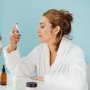 Praktis Lembapkan Kulit, Ini 5 Sunscreen Spray Ceramide untuk Skin Barrier