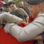 Demo Tuntut Pendidikan Gratis Memanas, Massa LMND dan Polisi Saling Dorong di DPR RI