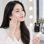 Pakai Sunscreen atau Moisturizer Dulu? Ini Urutan dan Jarak Ideal Biar Gak Pilling