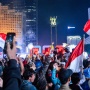 Flare dan Kembang Api Warnai Pesta Juara Indonesia di Bundaran HI