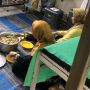 Puskesmas Pasar Minggu Viral: Pasien Diusir, Petugas Kepergok Makan Gelar Tikar di Ruang Poli