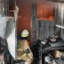 Ditinggal Pemilik Keliling Jualan, 5 Rumah Kontainer di Kelapa Gading Hangus Dilalap Api