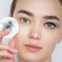 Bersihkan Wajah Tanpa Bikin Kering, Ini 4 Micellar Water Low pH Terbaik