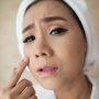 Cara Memakai Bedak Padat agar Tidak Dempul, Hasil Lebih Flawless dan Natural