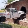 Mobil Operasional KDKMP Tabrak Rumah Warga Sampai Tembok Jebol