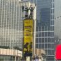 Ironi Ruang Publik: Spanduk Protes Ditertibkan, Bendera Partai Dibiarkan