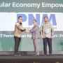 PNM Raih ESG NOW Awards 2026, Dukung Nasabah Mekaar Ciptakan Nilai Ekonomi dari Sampah
