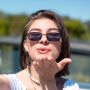 Bagaimana Cara Melindungi Area Bibir dan Garis Rambut dari Bahaya Sinar UV agar Tidak Menghitam?