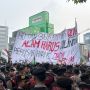 Spanduk Raksasa Karhutla Mahasiswa di Dukuh Atas: Hutan Bukan Milik Oligarki