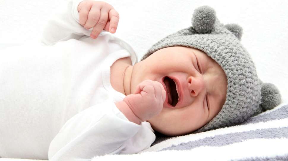 7 Weird but Normal Things Babies Like to Do