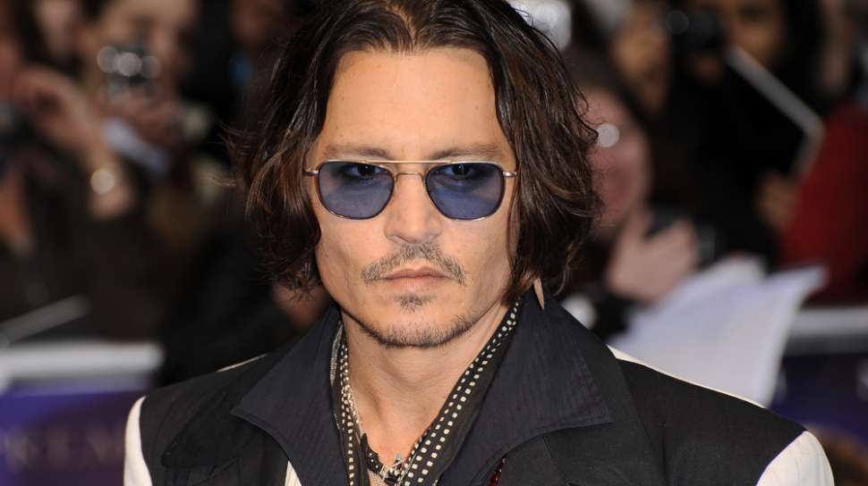 3 Hari Ibu Meninggal Johnny Depp Digugat Cerai Amber Heard