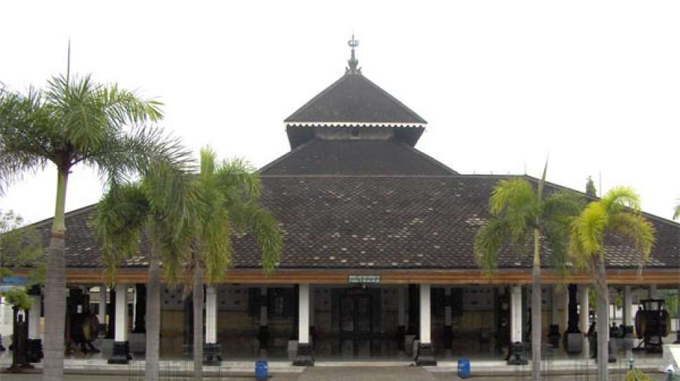 Pengaruh islam di indonesia sudah ada sejak abad ke
