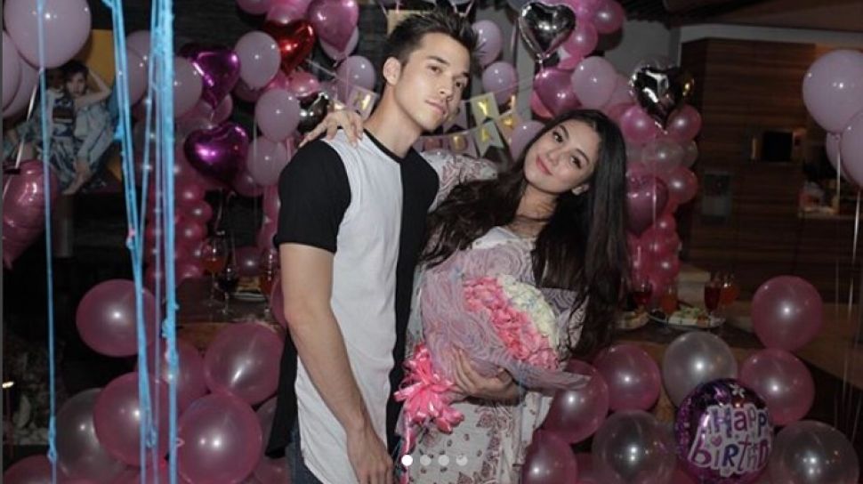 4 Pesona Celine Evangelista Pamer Baby Bump, Duh Seksi Abis!