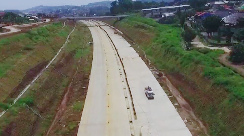 Surveilansi Keamanan Di Tol Batang