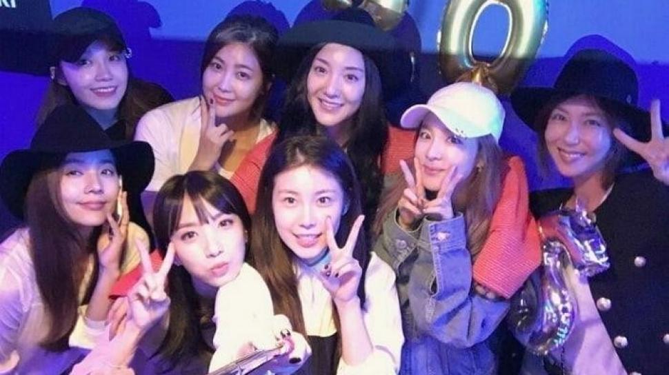 Seperti Girls Squad Ini 7 Geng Pertemanan Seleb Korea Paling Populer