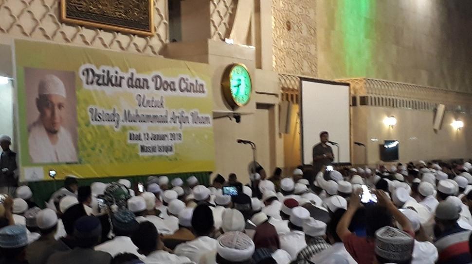 Sakit Kanker, Ustadz Arifin Ilham Jalani Pengobatan dengan Tersenyum