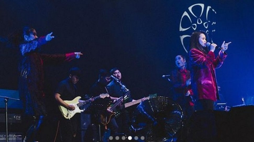 Yura Yunita Romantis Di Java Jazz Festival 2019