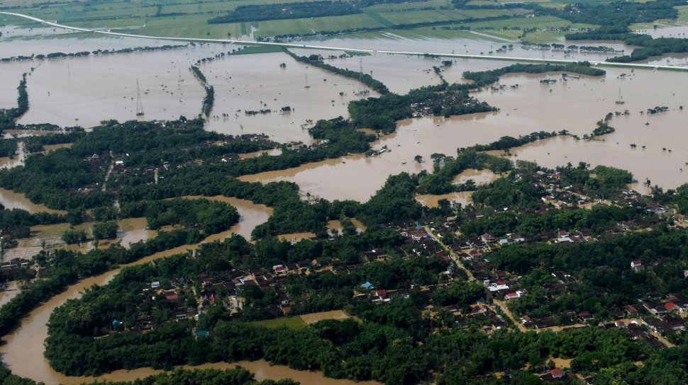 Banjir di Jawa Timur Mulai Surut, Tapi Hujan Lebat Masih Mengancam