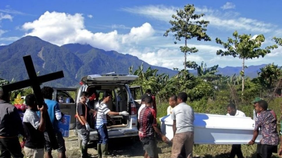 20 Jenazah Korban Banjir Bandang Sentani Papua Dimakamkan Secara Massal 8522