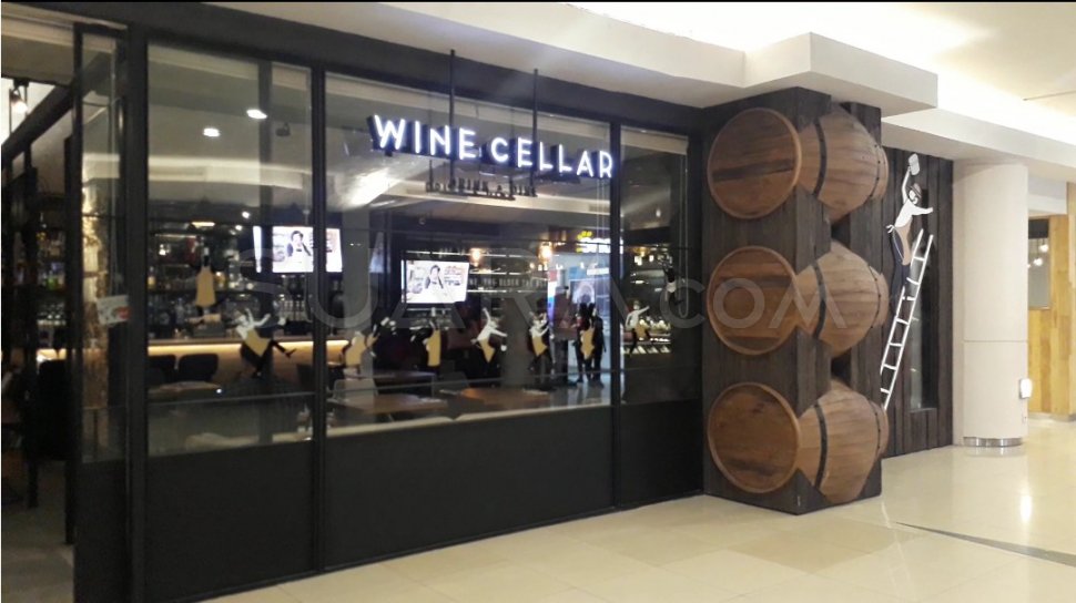 Wine Cellar Gudangnya Anggur Mewah Di Jakarta Utara