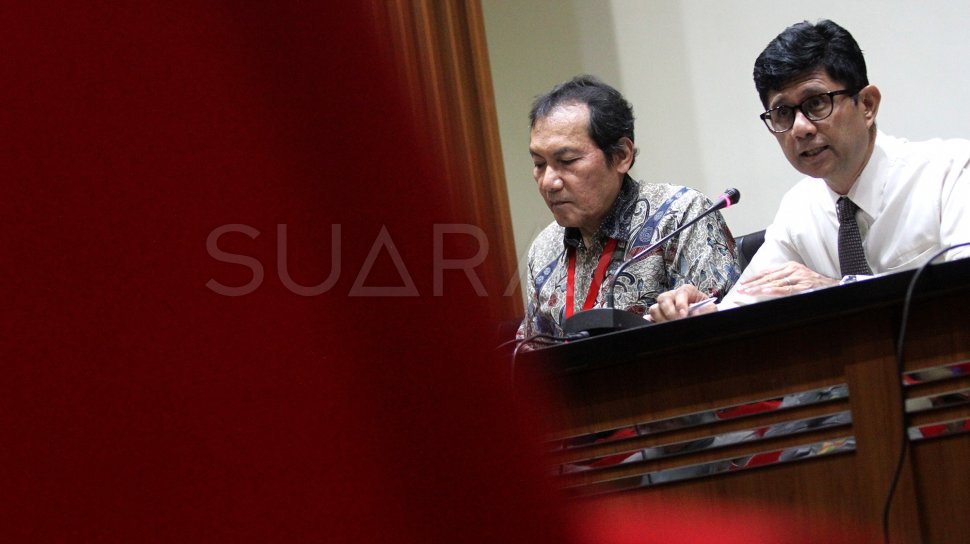 Kpk Tetapkan Pengusaha Sjamsul Nursalim Tersangka Kasus Blbi