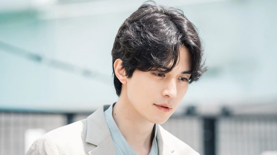 Jadi Siluman Ganteng, Lee Dong Wook Rupanya Memang ...