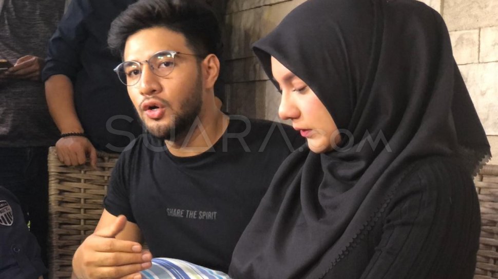 Ammar Zoni Ungkap Arti Nama 2 Anak Kembarnya