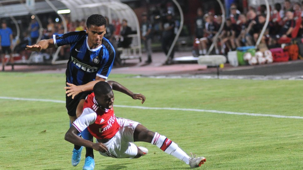 Arsenal Kalahkan Inter Milan Bagian 3