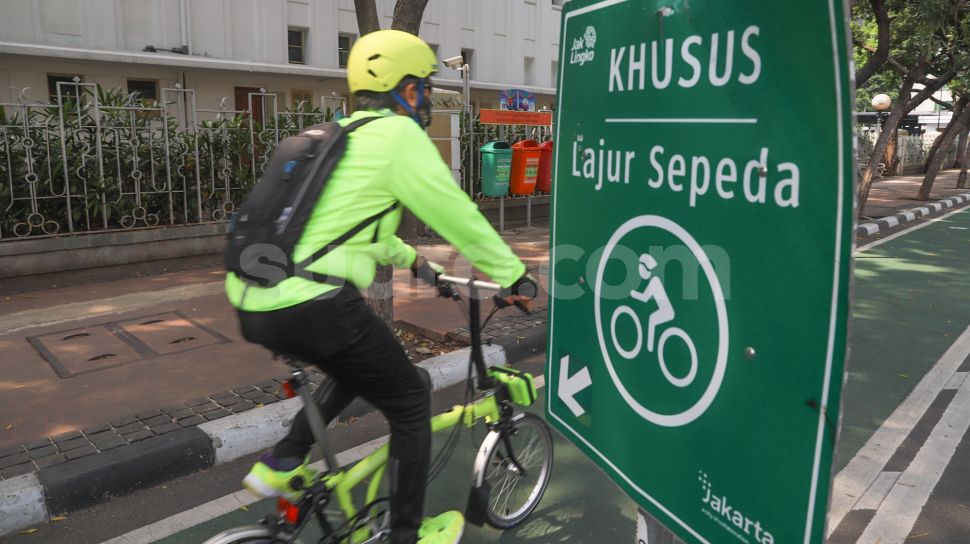 Anies Minta Ruas Jalan Tol Untuk Pesepeda Road Bike, Ini Tanggapan Publik