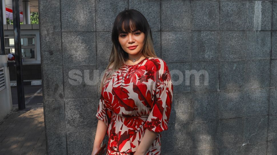 Interview: Dinar Candy Soal Niatan Pindah ke Bali