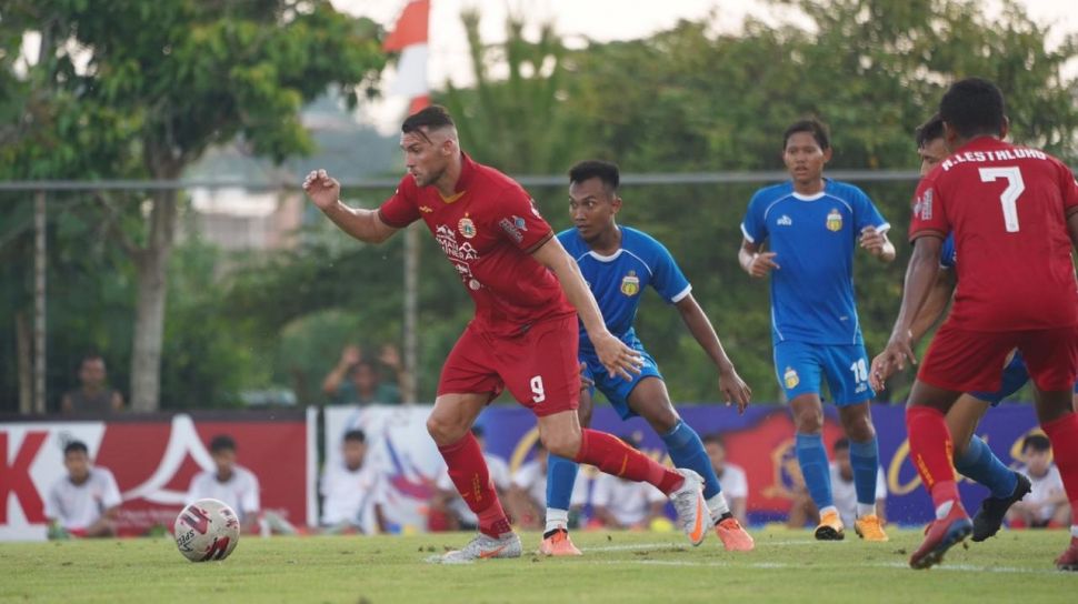 Jelang Tahun Baru, Bomber Persija Marko Simic Sesumbar ...