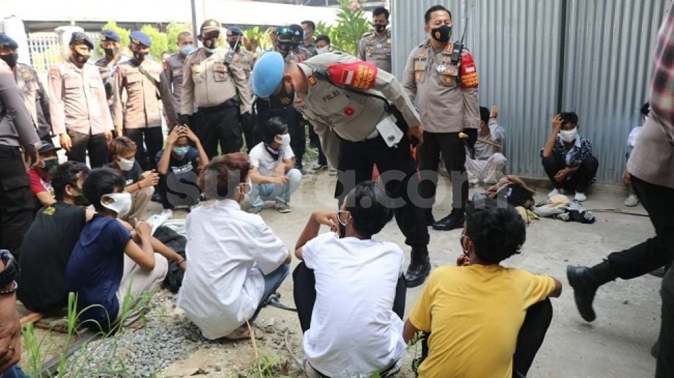 Mau Demo Ke DPR, Pelajar Tangerang Bawa Ketapel Hingga Tembakau Gorila