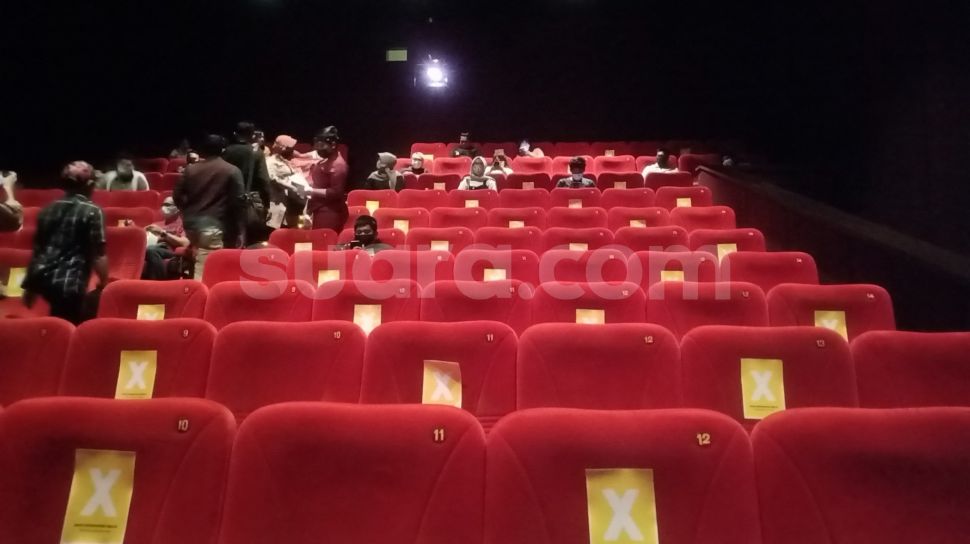 Cgv Grand Mall Batam Dibuka Diserbu Ratusan Penonton Bioskop Suara Batam