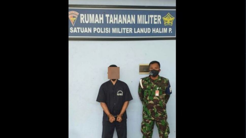 Prajurit Tni Au Diborgol Diduga Yang Teriak Kami Bersamamu Habib Rizieq Suara Jatim