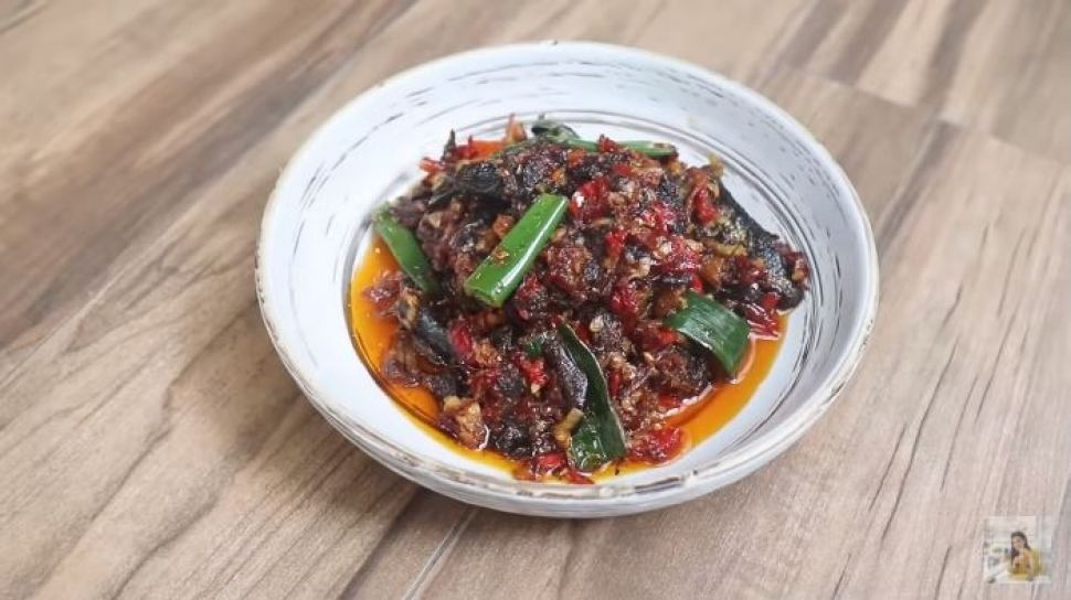 Wajib Coba! Resep Sarden Rica-rica Khas Manado ala Devina Hermawan