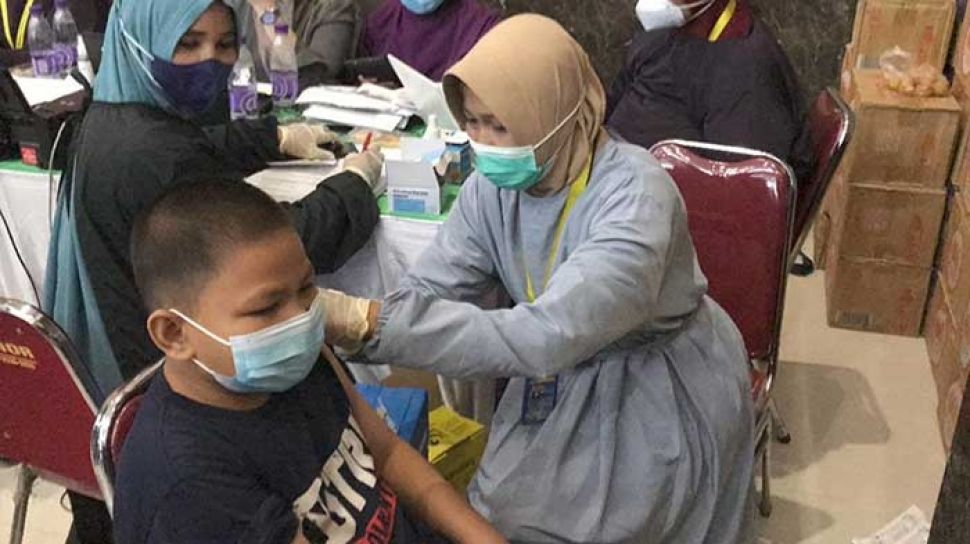 Vaksinasi Anak Usia 12 ke Atas Sudah Dimulai di Riau, Ini Syaratnya