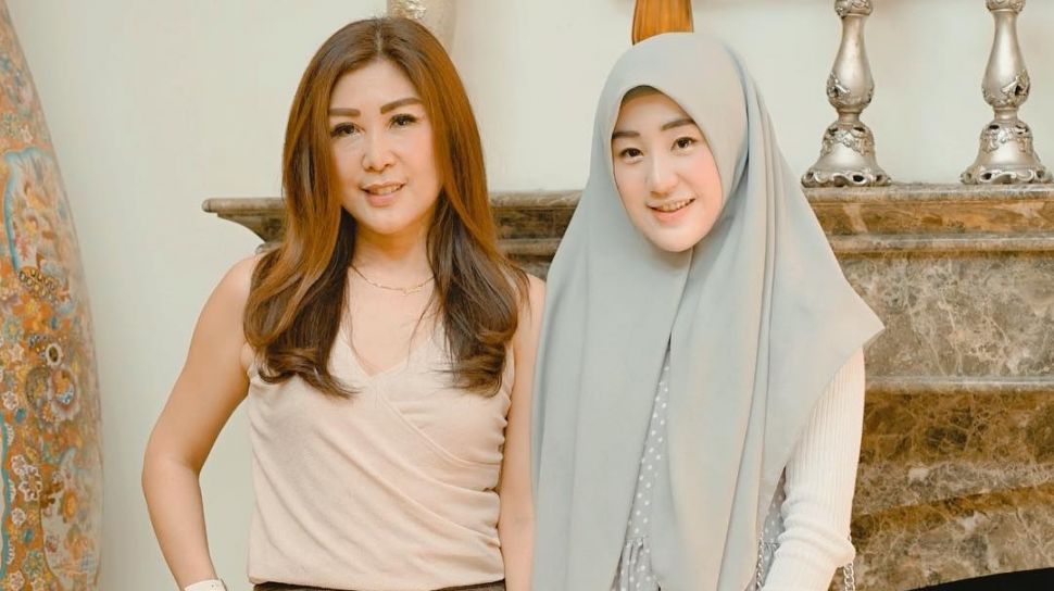 Beda Agama, Doa Menyentuh sang Ibunda untuk Larissa Chou Jadi Sorotan