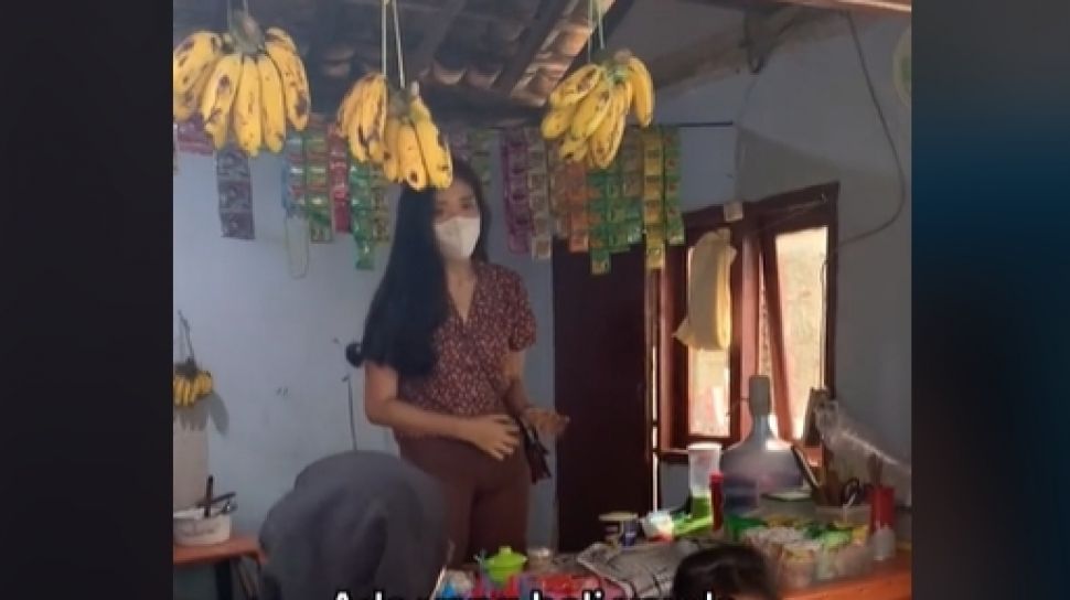 7 Berita Viral Tiktok yang Lucu-lucu, Kisah Cewek Pulkam hingga Satpol