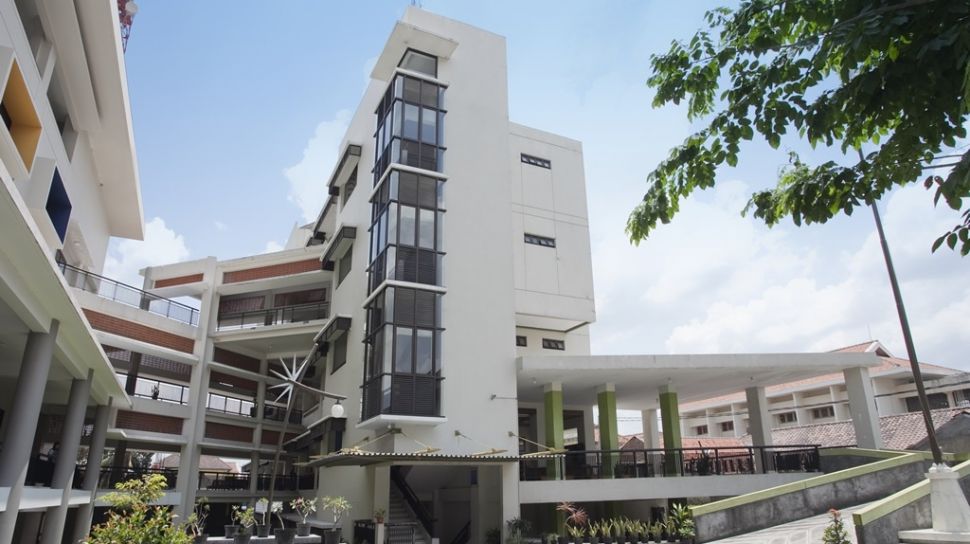 10 Universitas Swasta Jogja Terkenal UAD, UKDW hingga Atma Jaya