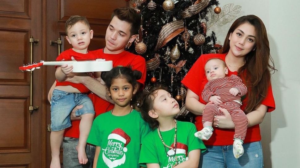 8 Potret Lucio Anak Celine Evangelista Siap Kalahkah Pesona Sang Ayah