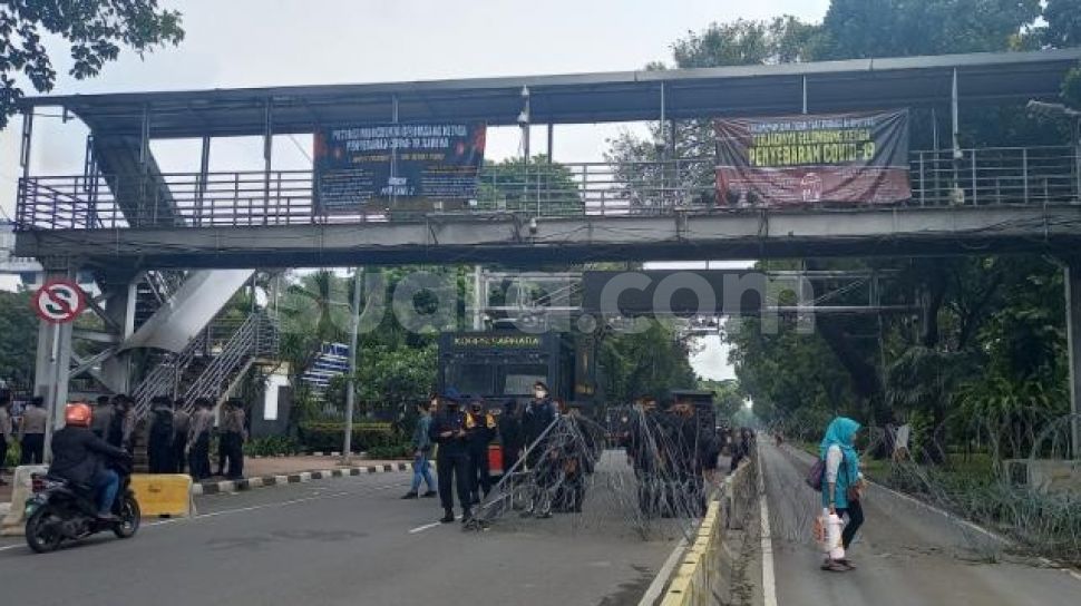 1 955 Personel Gabungan Dikerahkan Amankan Demo Buruh Di Jakarta Pusat