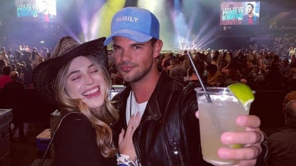 Bikin Baper, Ini Potret Taylor Lautner Saat Lamar Taylor Dome