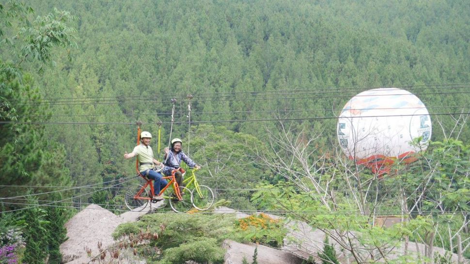 Kawasan Wisata Lembang Diserbu Wisatawan Selama Libur Natal