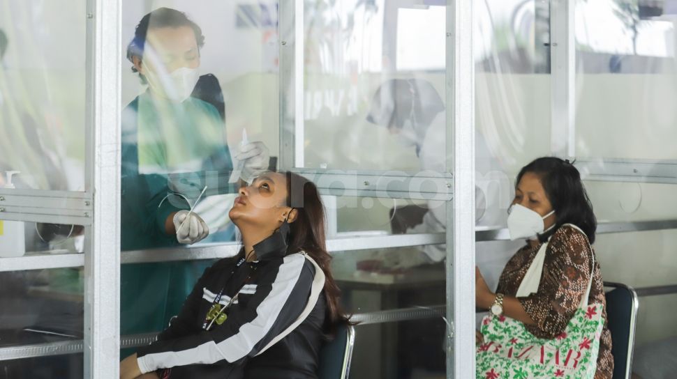 Studi Tes Antigen Tidak Mendeteksi Omicron di Awal Infeksi