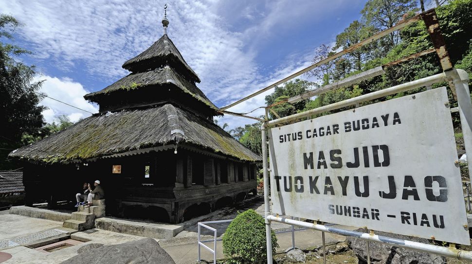 La mosquée Tuo Kayu Jao à Sumatra occidental a subi de graves intempéries