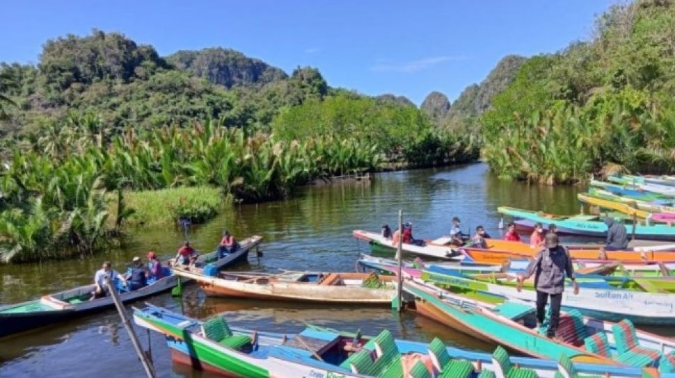 Kawasan Wisata Karst Rammang-Rammang Maros Kaya Flora Dan Fauna