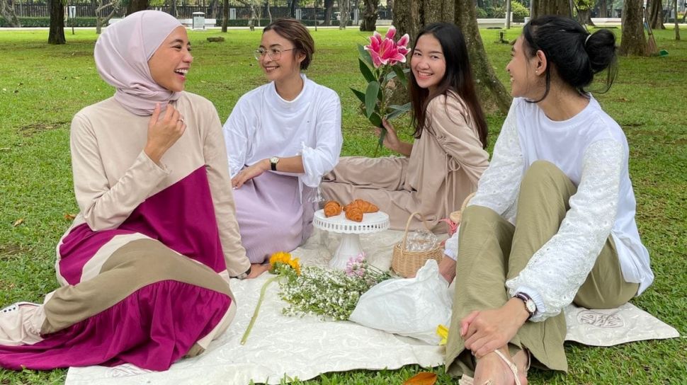 7 Rekomendasi Sport Hijab Brand Lokal, Buat Kado Lebaran!