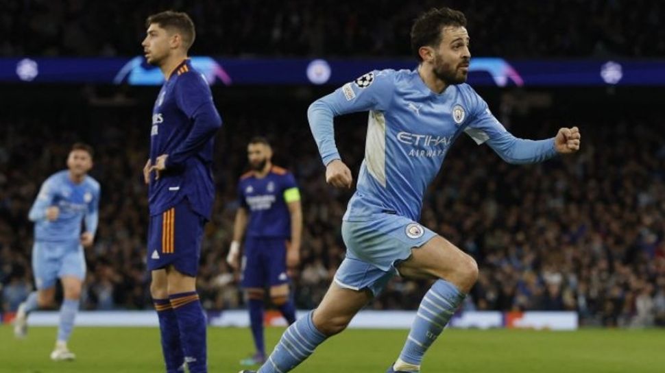 Madrid vs manchester city live streaming. Реал Мадрид 2022. Реал Мадрид сейчас. Манчестер Сити Реал Мадрид 4:3 рука Ляпорта.