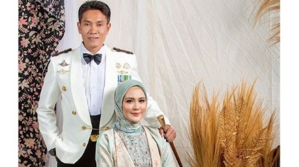 Pernikahan Juliana Moechtar, Istri Almarhum Herman Seventeen Digelar ...